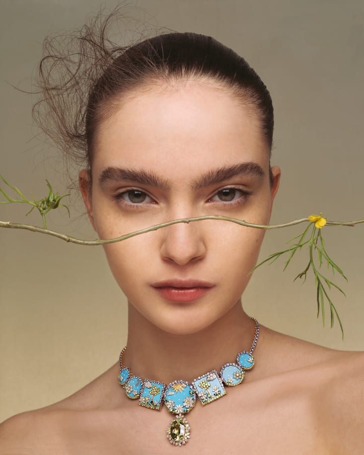 DIOR