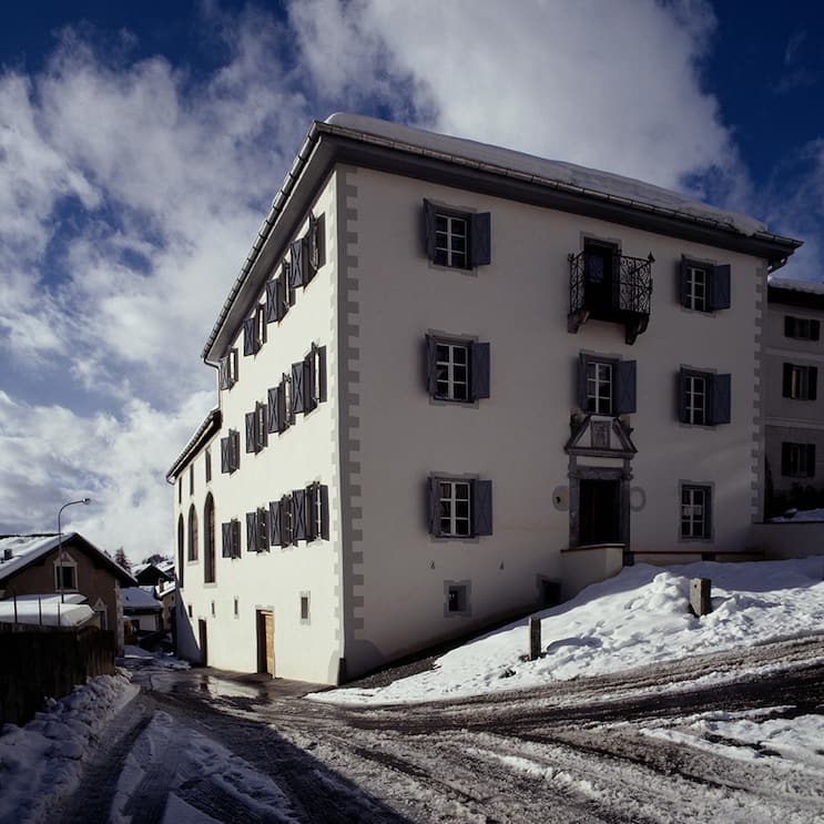 <p>Chasa dal Guvernatur</p>