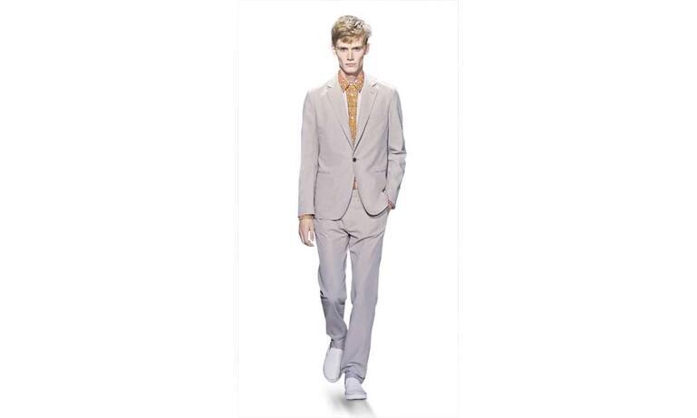 08_33_hermes.jpg