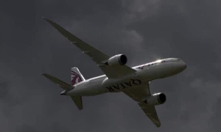 dreamliner_qatar.jpg