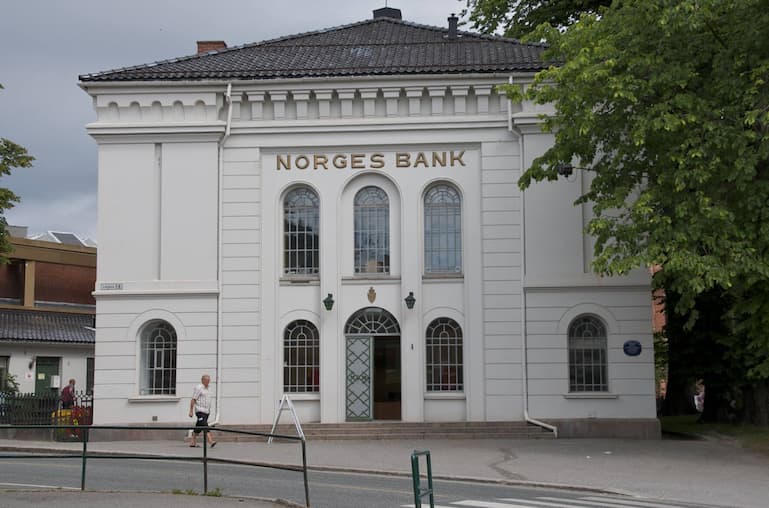 norges_bank_-_skien.jpg