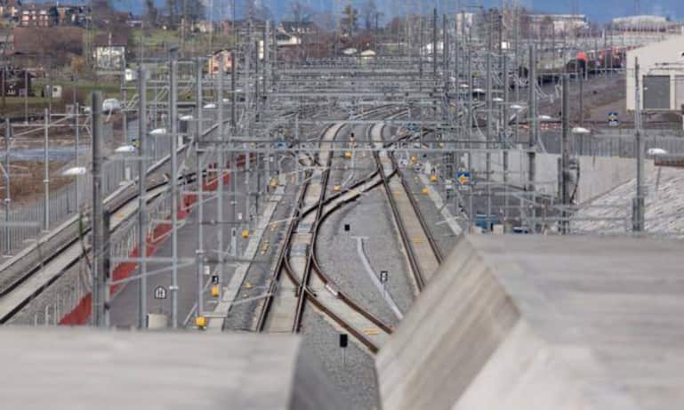gotthardtunnel_5.jpg