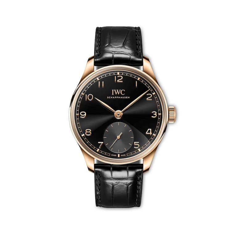 Made in Italy: IWC legt die ­Portugieser neu auf. Das Band aus Alligatorleder ­liefert der italienische Luxuslederfabrikant Santoni.