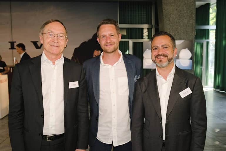 Von links: Pietro Simmen, Communicators AG; Thierry Hansen, Ringier; Angelo Accardi, Forvis Mazars AG