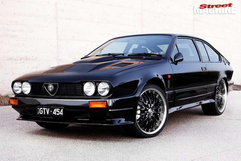 Alfa Romeo GTV.