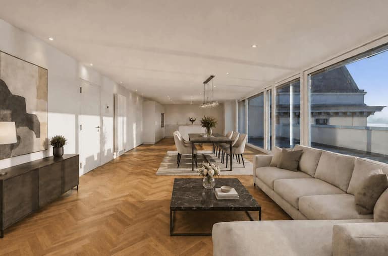 Das Fünf-Zimmer-Apartment hat eine beeindruckende Sicht auf See und Limmat.