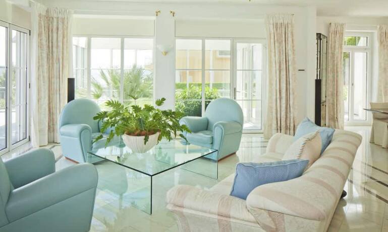 2_alte_landstrasse_kilchberg_wohnzimmer_bb.jpg