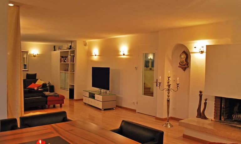 wohnzimmer1_0.jpg