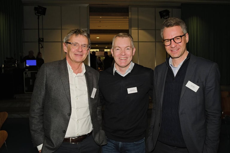 Urban Schnell, Helbling Gruppe; Christian Haltiner, Dassault Systèmes Switzerland; Oliver Egger, Schweizerische Post.