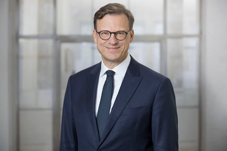 Patrick Frost ist Aelligs Vorgänger als CEO – und sein Freund und Förderer.