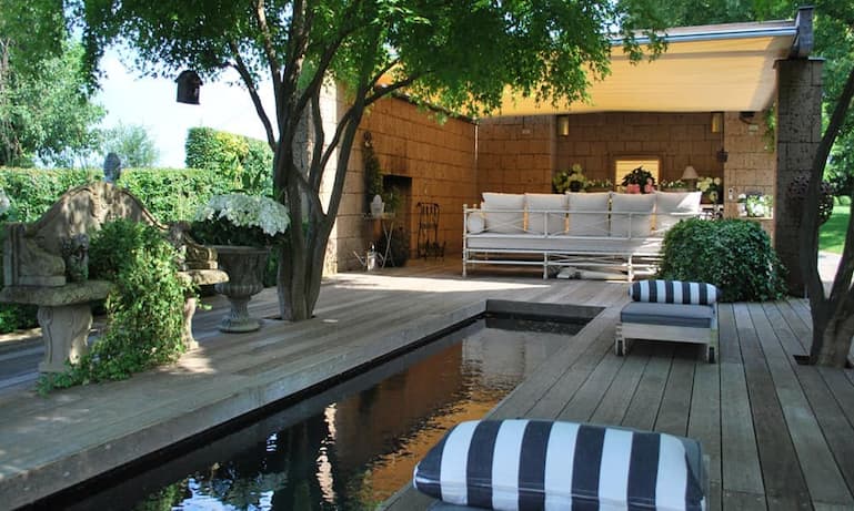 lounge_draussen.jpg