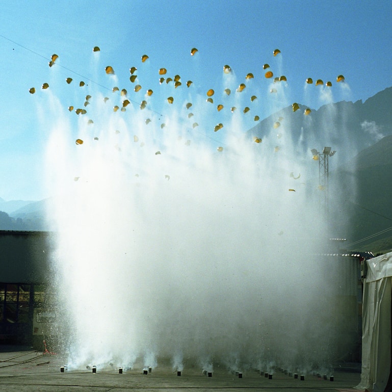 Roman Signer
