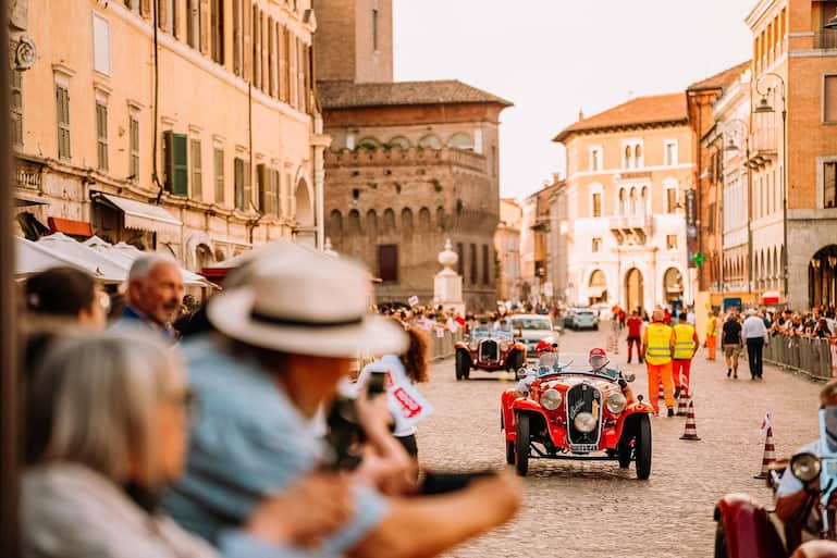 Seit je ist Chopard Partner der Klassiker-Rallye Mille Miglia.