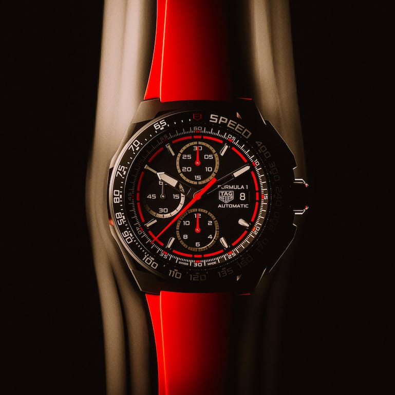 Mit Modellen wie der TAG Heuer Formula 1 unterstreicht die Marke ihr Engagement im Rennsport.