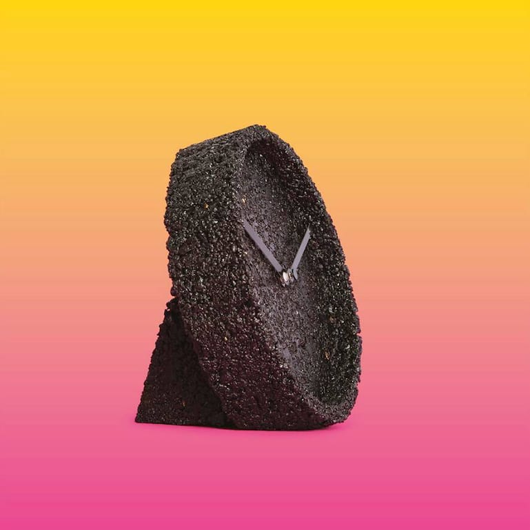 Asphalt Clock