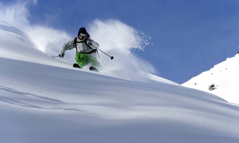 09.davos_davos-klosters-mountains.jpg