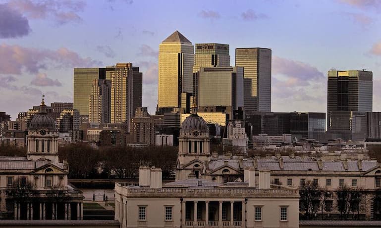 fin01_london.jpg