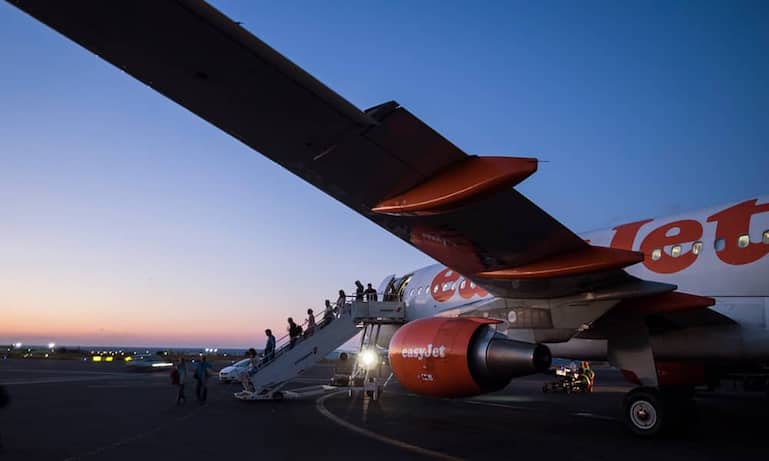 Eine Maschine von EasyJet: Billigflieger befördern 1,2 Milliarden weltweit Flugpassagiere pro Jahr
