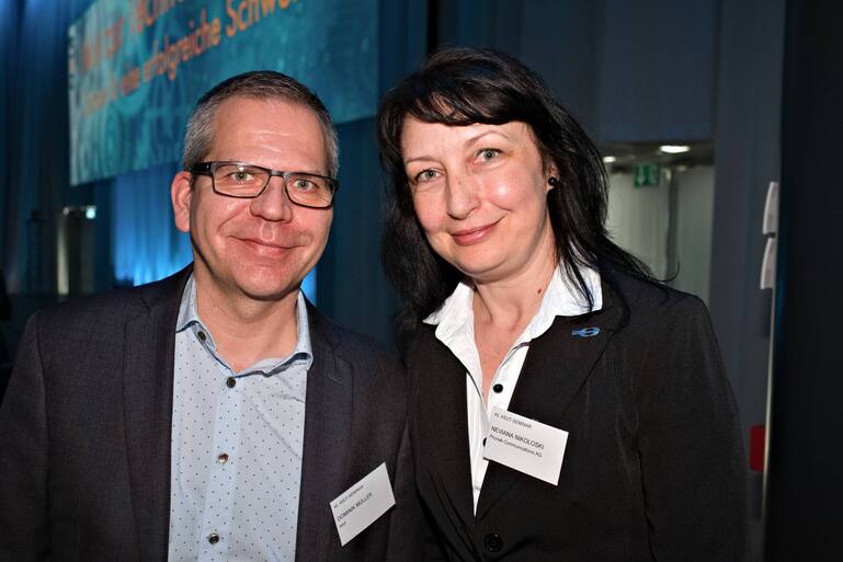 Dominik MÃ¼ller, asut;Neviana Nikoloski, Phonak Communications AG