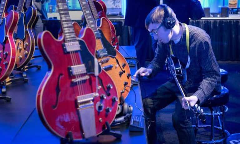 gibson-ces_0.jpg