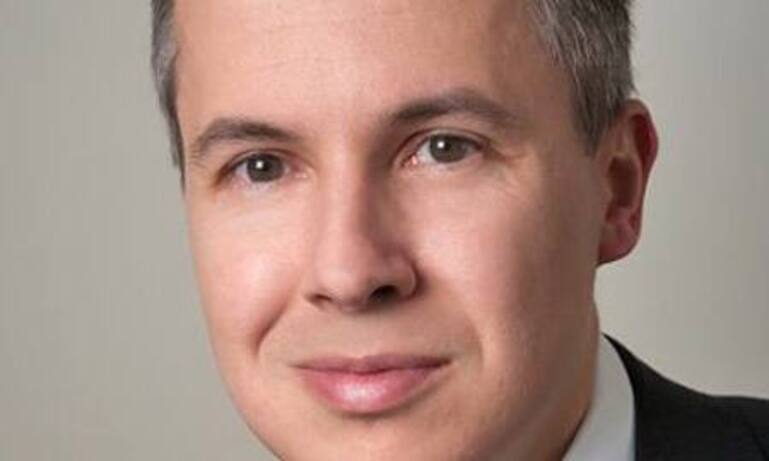 adrian-kuenzi-pr.jpg