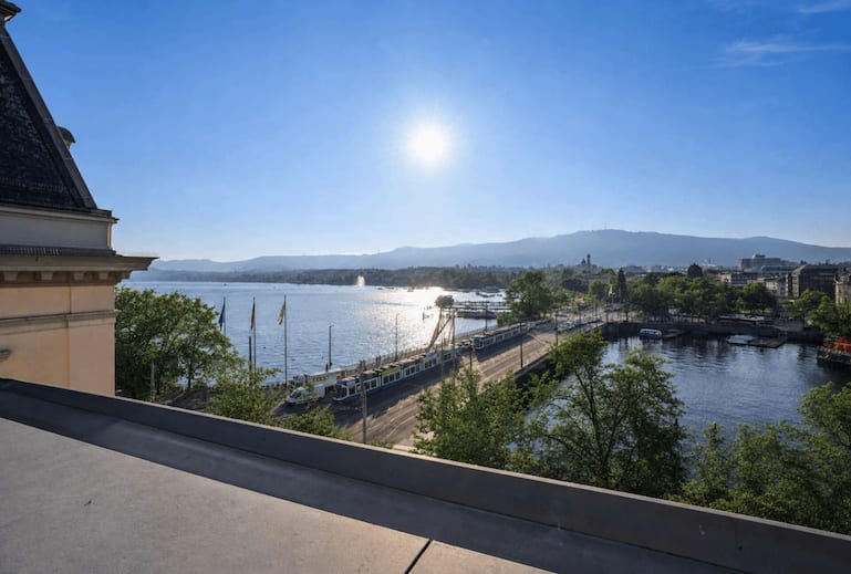 Das Apartment mit der Top-Aussicht kostet 19'850 Franken im Monat – Nebenkosten kommen noch dazu.