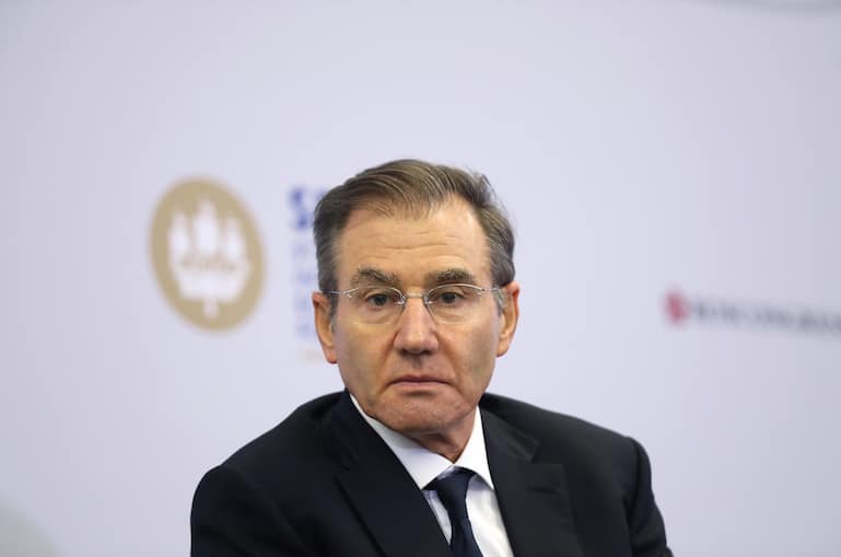 Ivan Glasenberg (Bild) und Simon Trott haben unterschiedliche Vorstellungen zum Firmenwert.