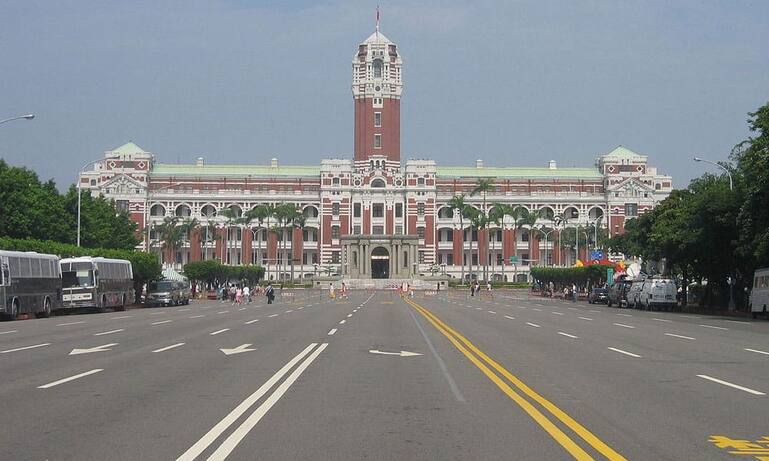 office_of_the_president_taipei_wiki_jiang.jpg