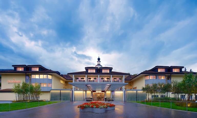 hotel-hof-weissbad_0.jpg