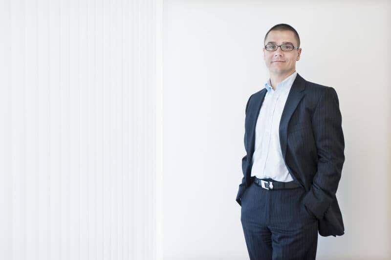 Gemäss Fondsmanager Marc Possa (r.) steckt Veraison-Chef Gregor Greber bei Orell Füssli in der Klemme.