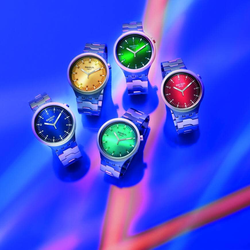 Die Big-Bold-Reihe mit Metallarmbändern: Big Bold Irony